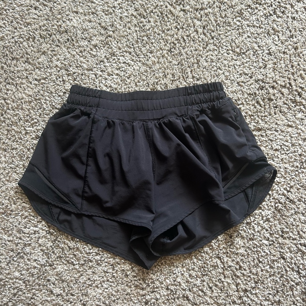 Black Lululemon Hotty Hot shorts!